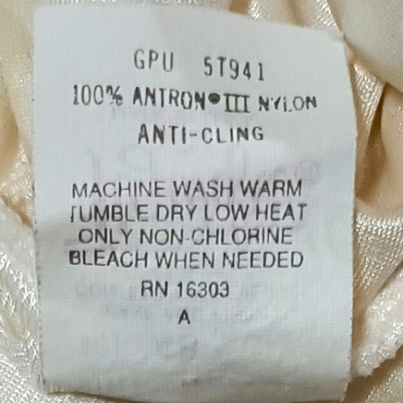 Vintage Figure Fit by Indera slip dress size 48. Made by INDERO. - Picture 5 of 5